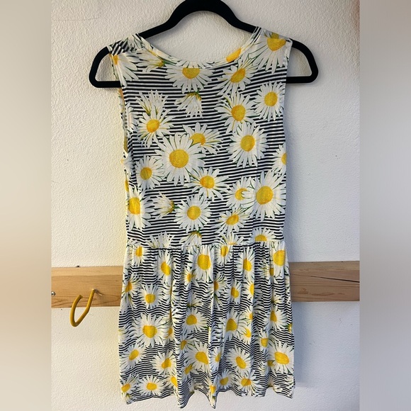 French Connection Daisy Stripe sundress - Picture 2 of 3